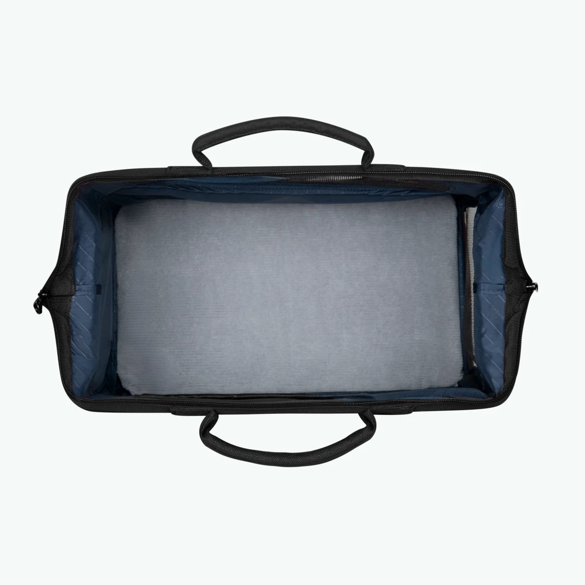 TDM_S26_PETBAG_DUFFLE_BERLIN_3667022032494_04_6cd2f15f-1460-4aea-86da-99c1280dcb2c